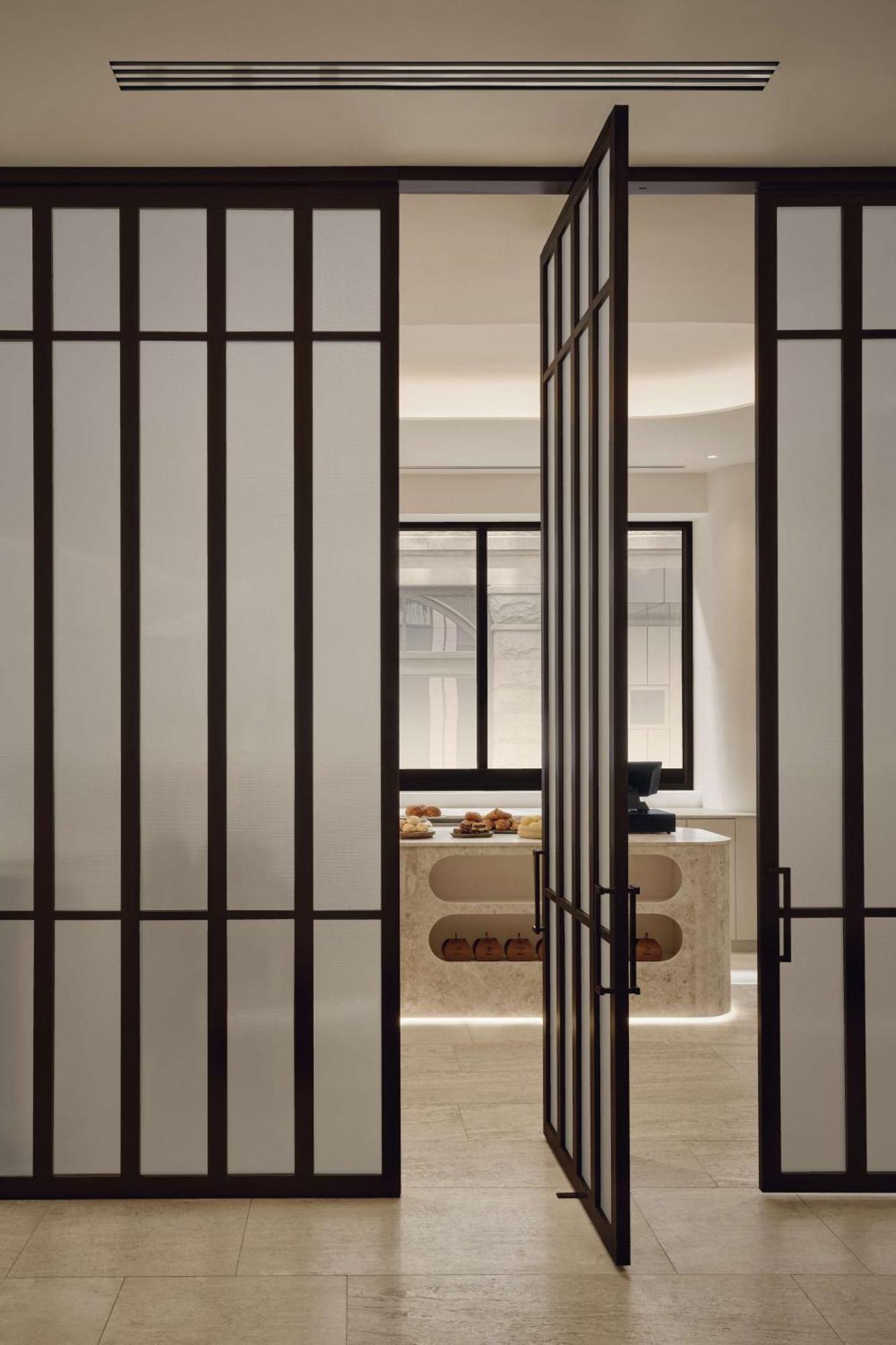 Vogue Hotel Montreal Downtown, Curio Collection By Hilton Kültér fotó