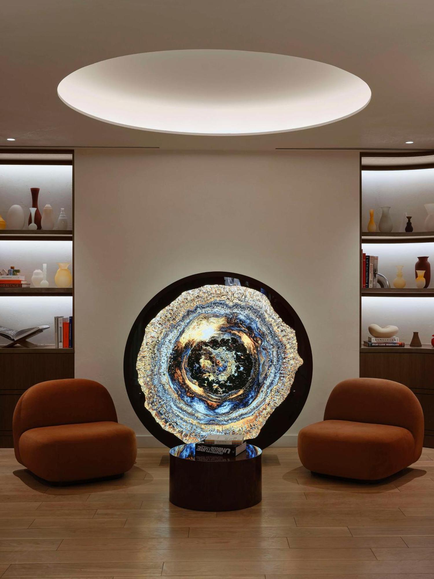 Vogue Hotel Montreal Downtown, Curio Collection By Hilton Kültér fotó