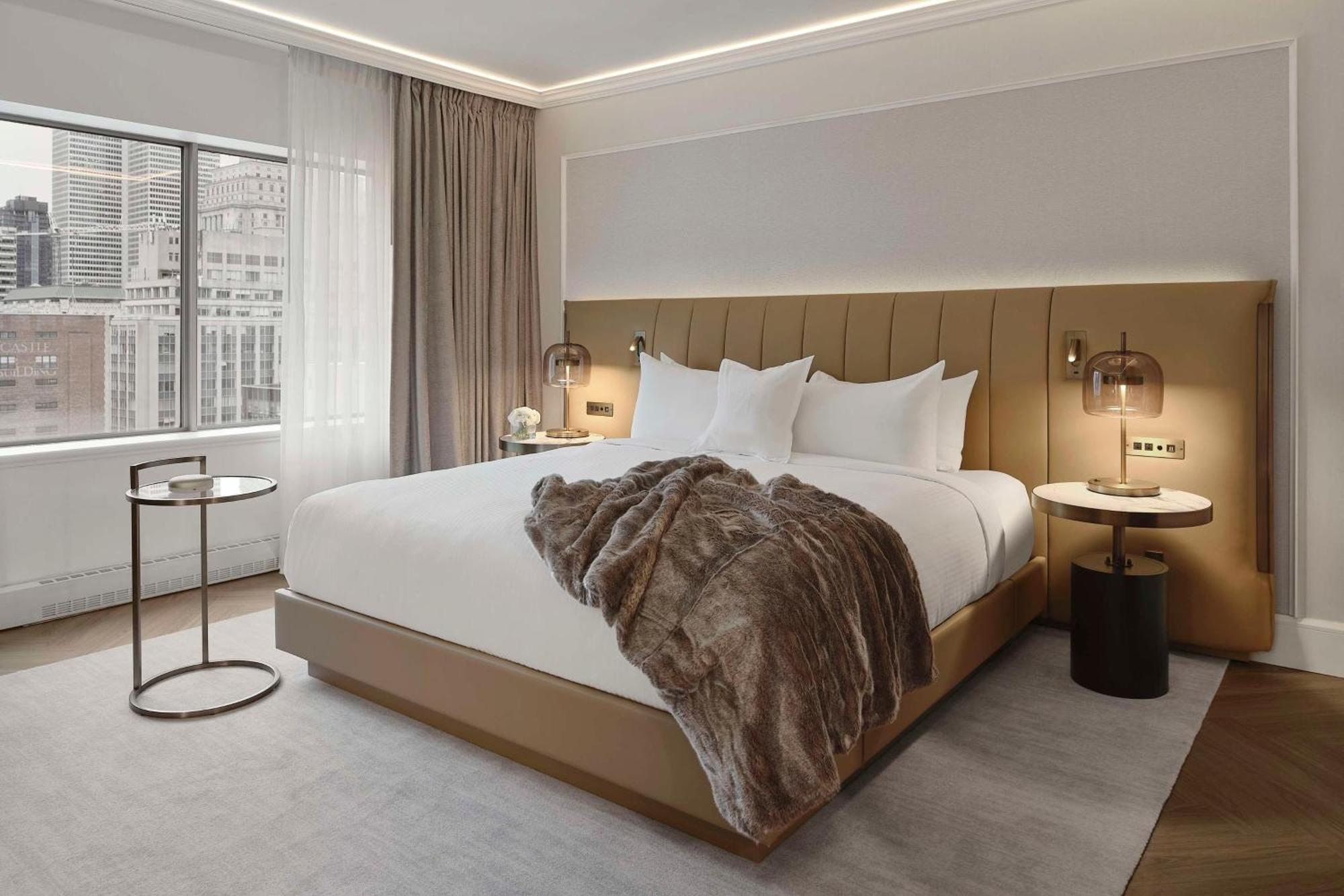Vogue Hotel Montreal Downtown, Curio Collection By Hilton Kültér fotó